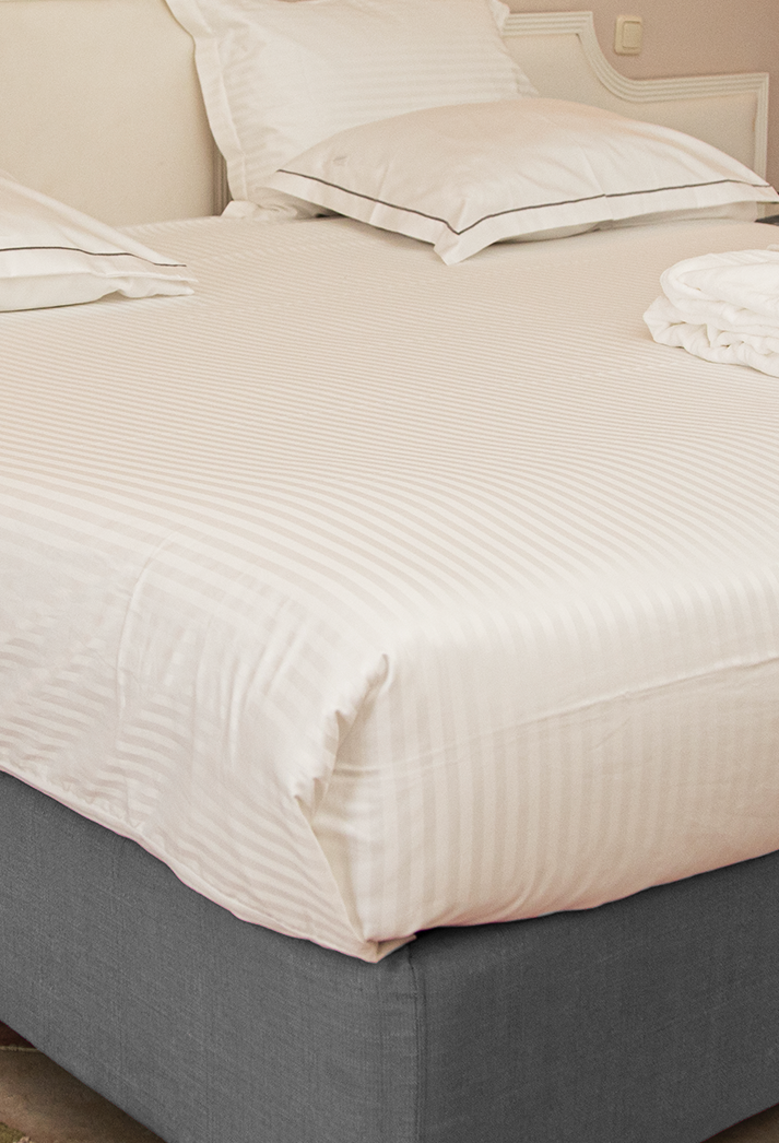 HOUSSE DE COUETTE SATIN DE COTON A RAYURE